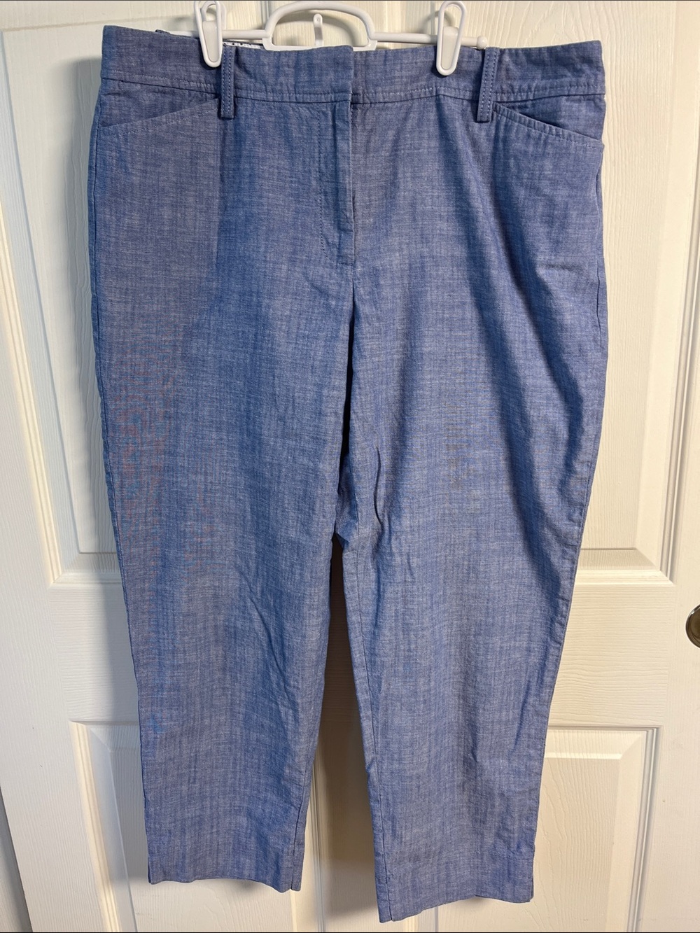 Talbots Light Blue Chambray perfect crop  pant
